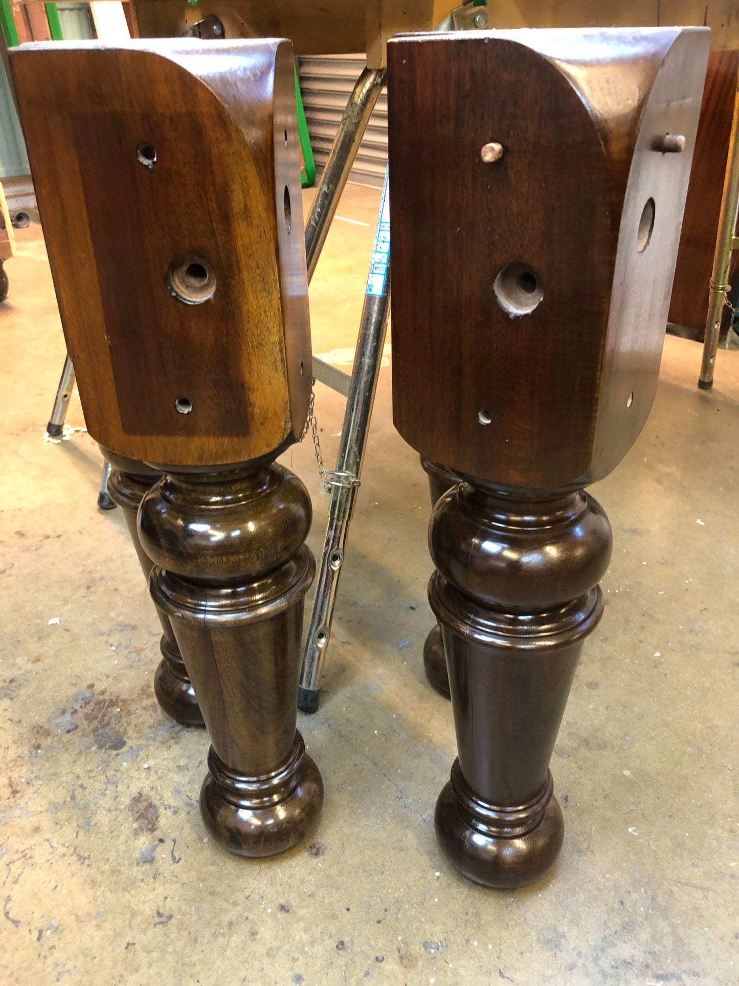 Antique Mahogany Turned Leg 8ft x 4ft Snooker Table