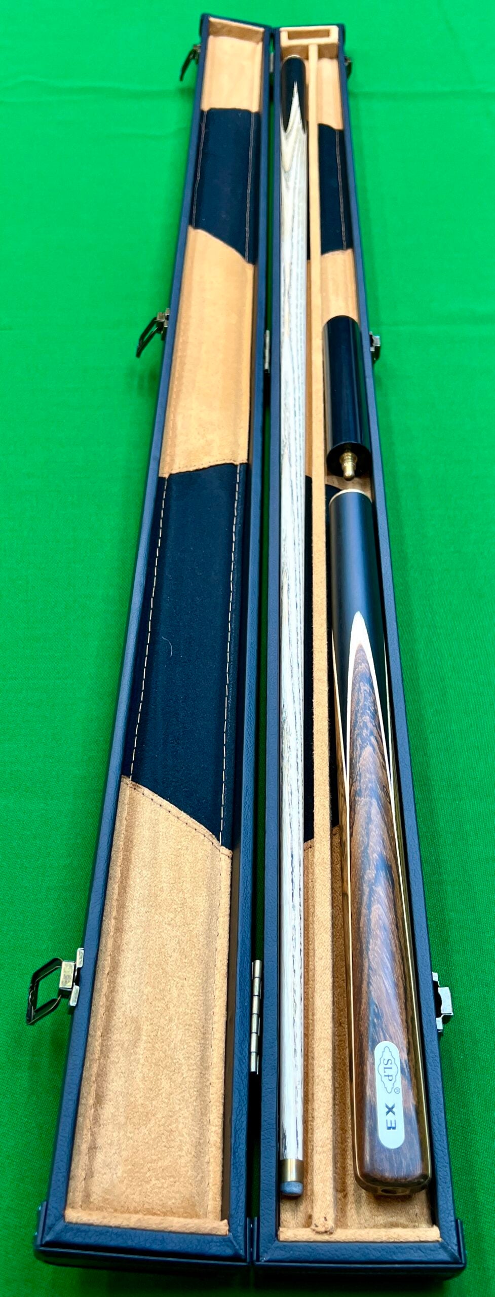 SLP X3 Ash Spliced 3/4 Cue & Case Set