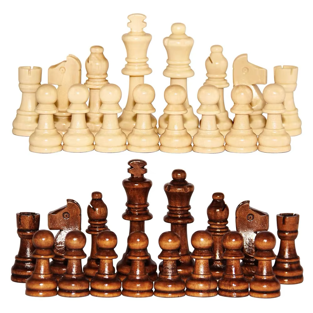 Small Scale Wooden Chess Set