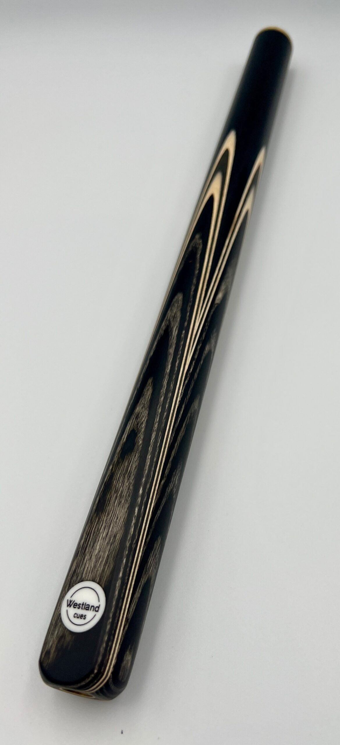 Westland 3/4 Cue & Case Set “Black & White Veneer”