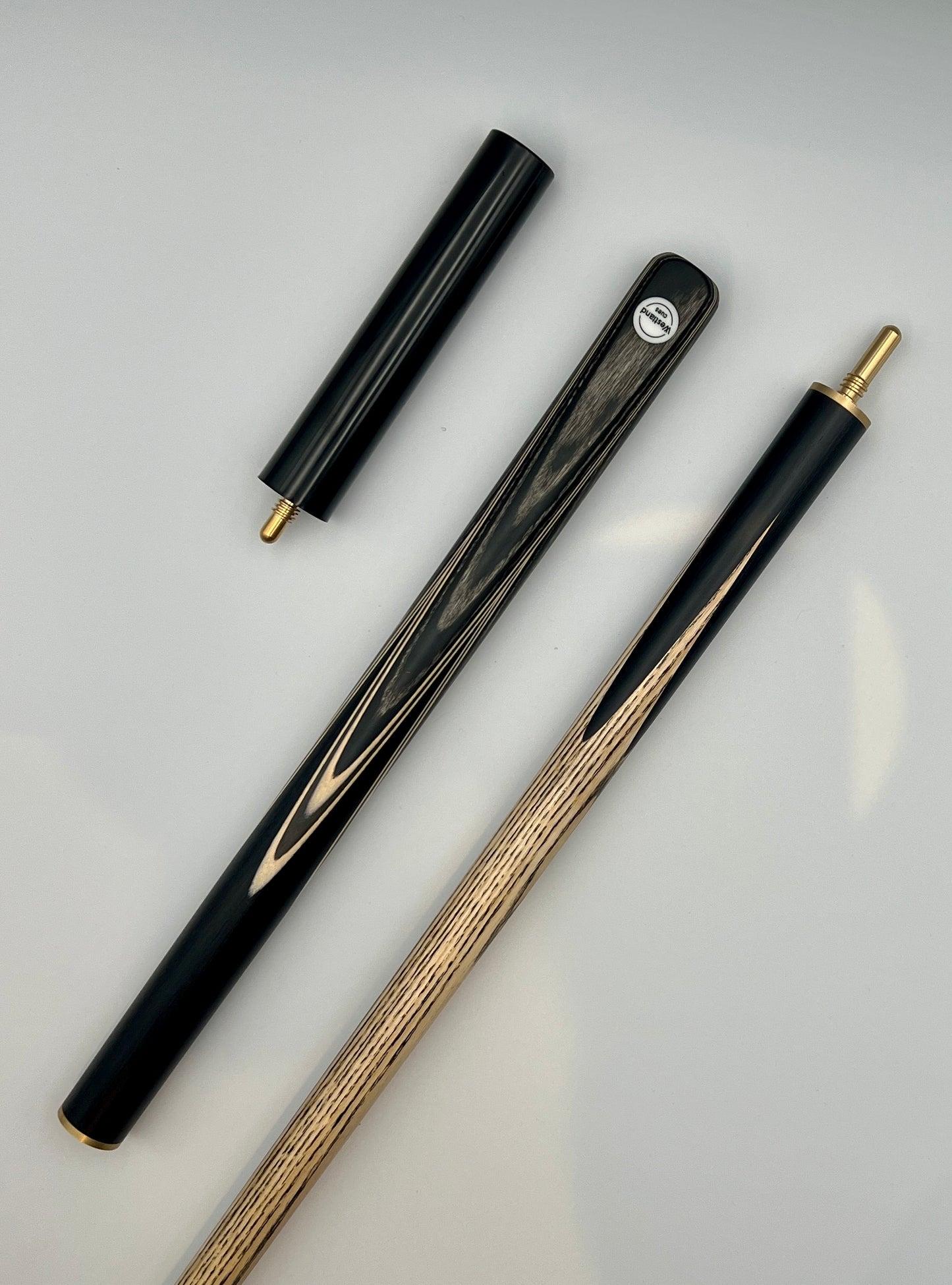 Westland 3/4 Cue & Case Set “Black & White Veneer”